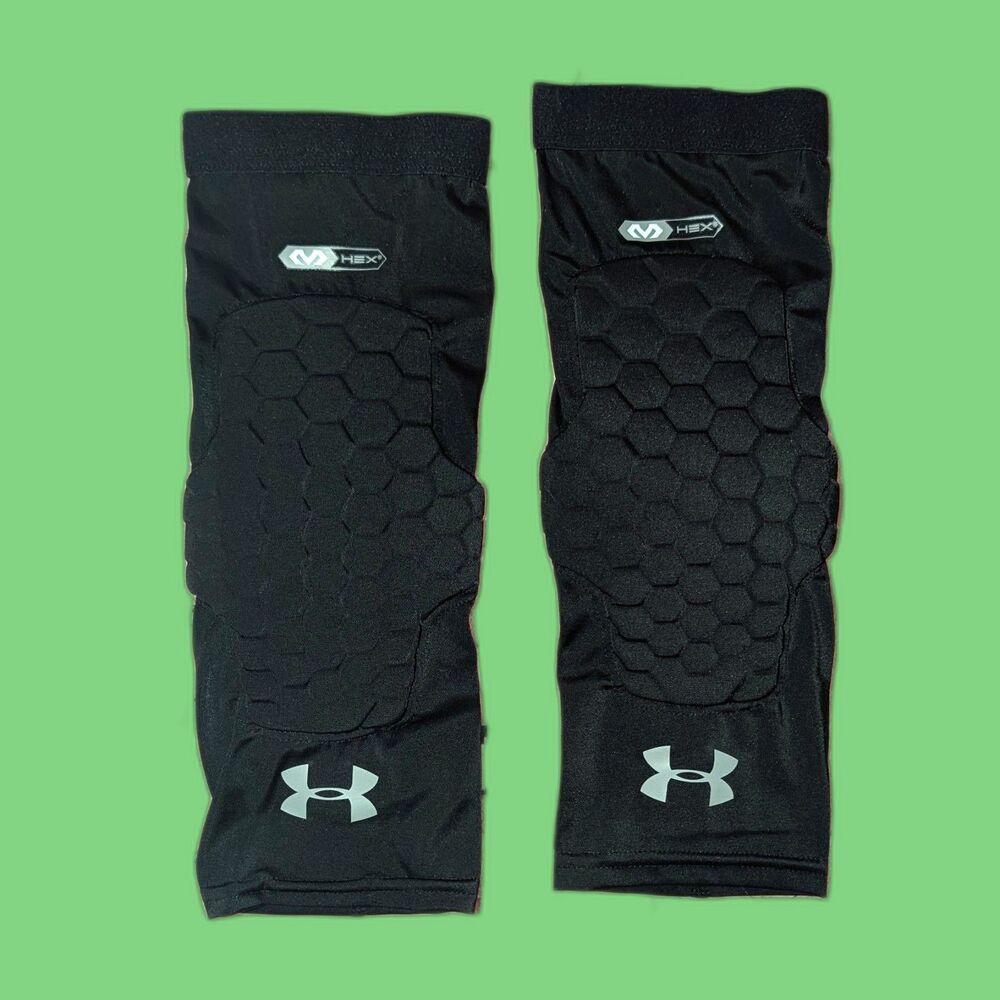 Under Armour Gameday Armour Pro Padded Leg Sleeves Youth Black Sports Knee Pads